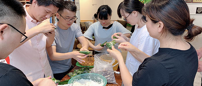 企業(yè)文化丨2019年端午節(jié)包粽子 企業(yè)文化丨2019年端午節(jié)包粽子